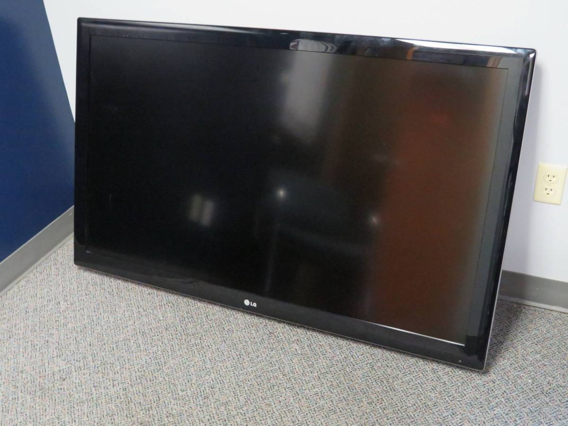 LG 42" TV