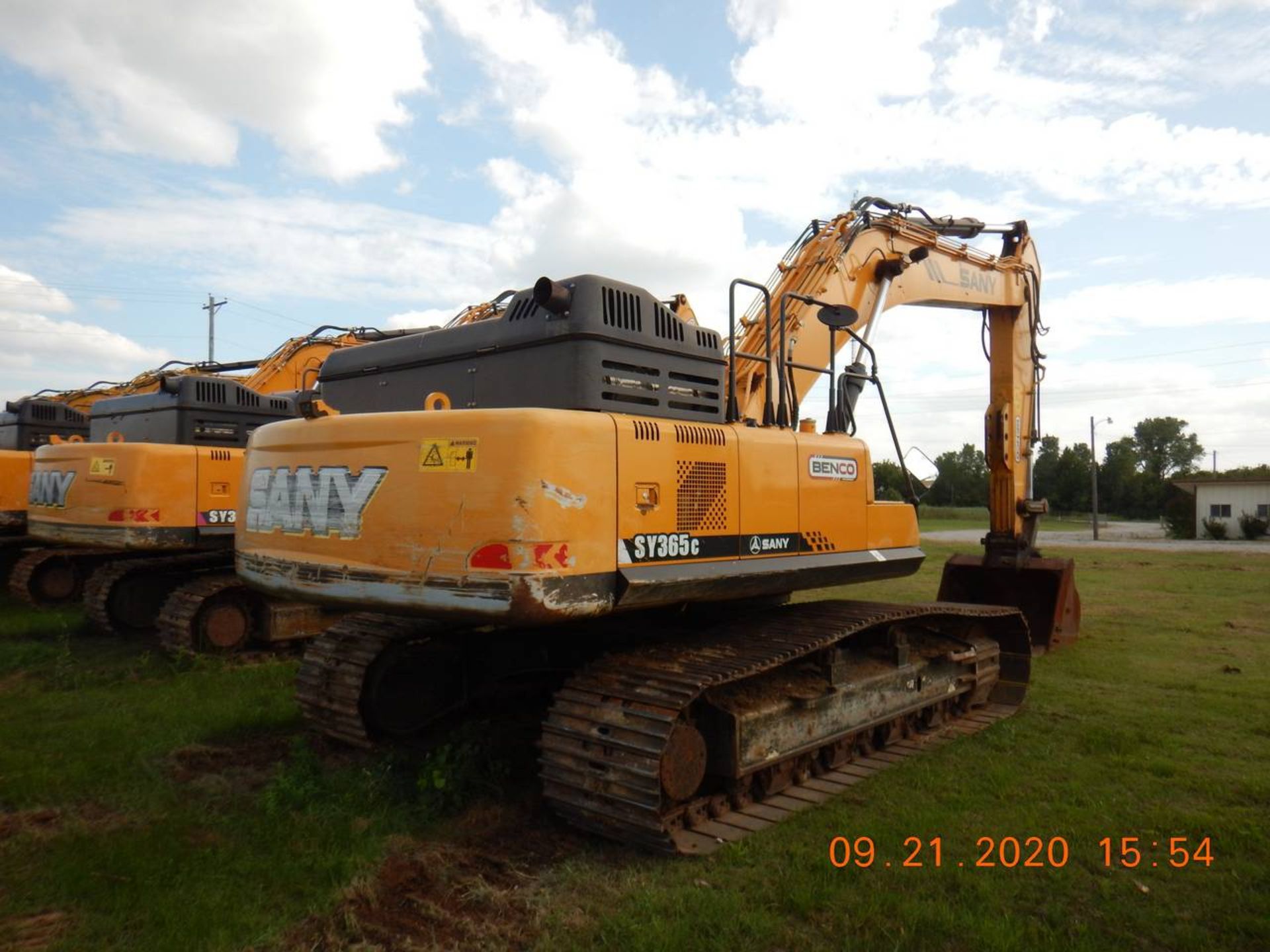 2015 SANY SY365C Excavator - Image 3 of 17