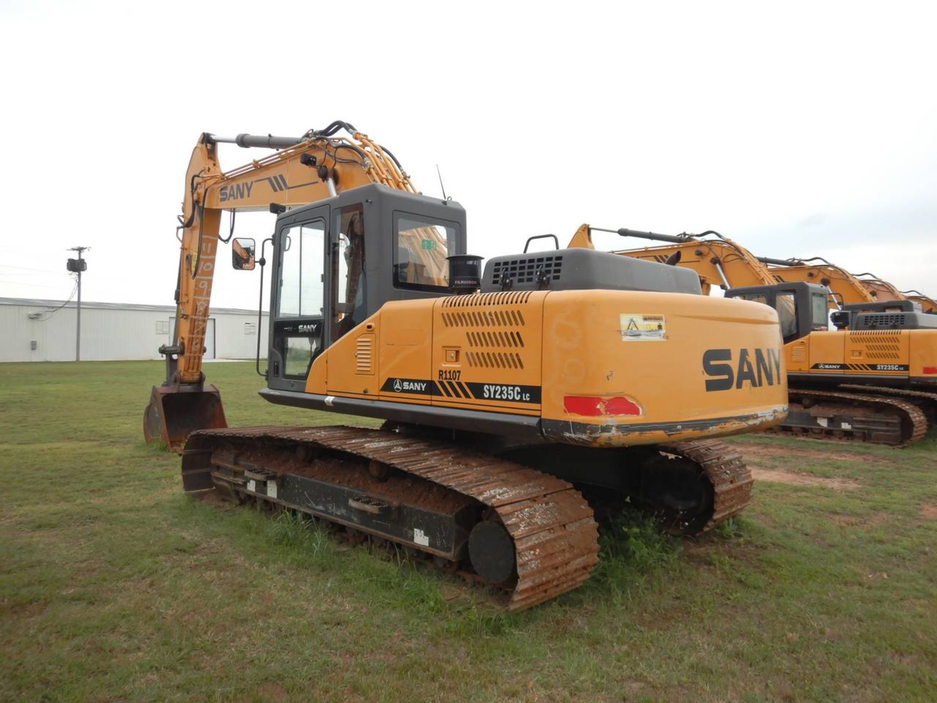 2016 SANY SY235C Excavator - Image 2 of 17