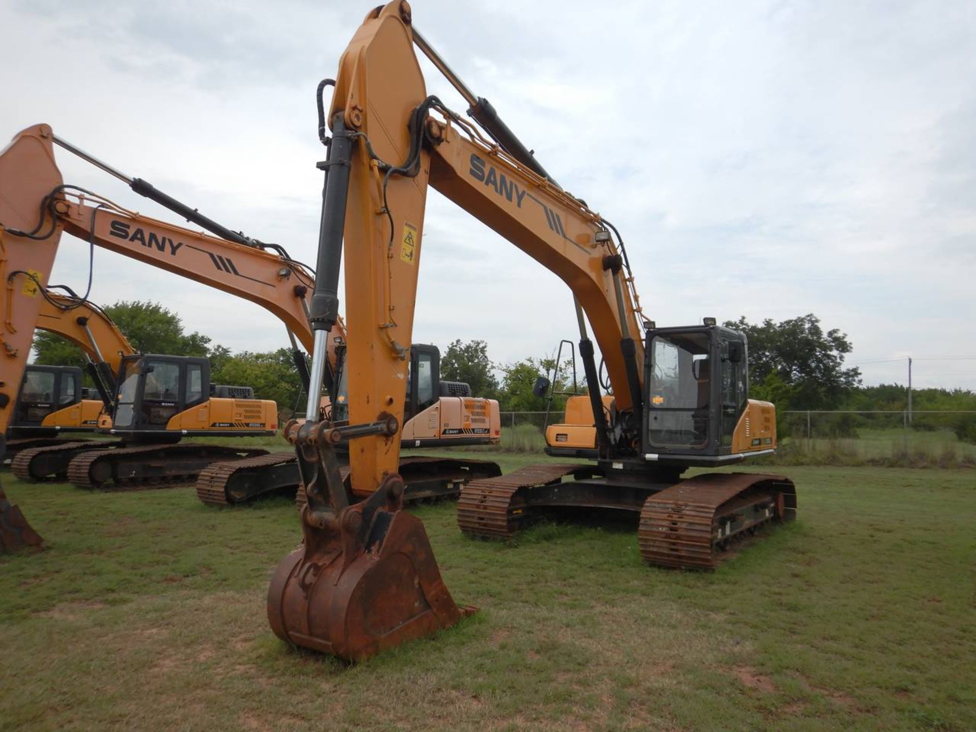 2016 SANY SY235C Excavator