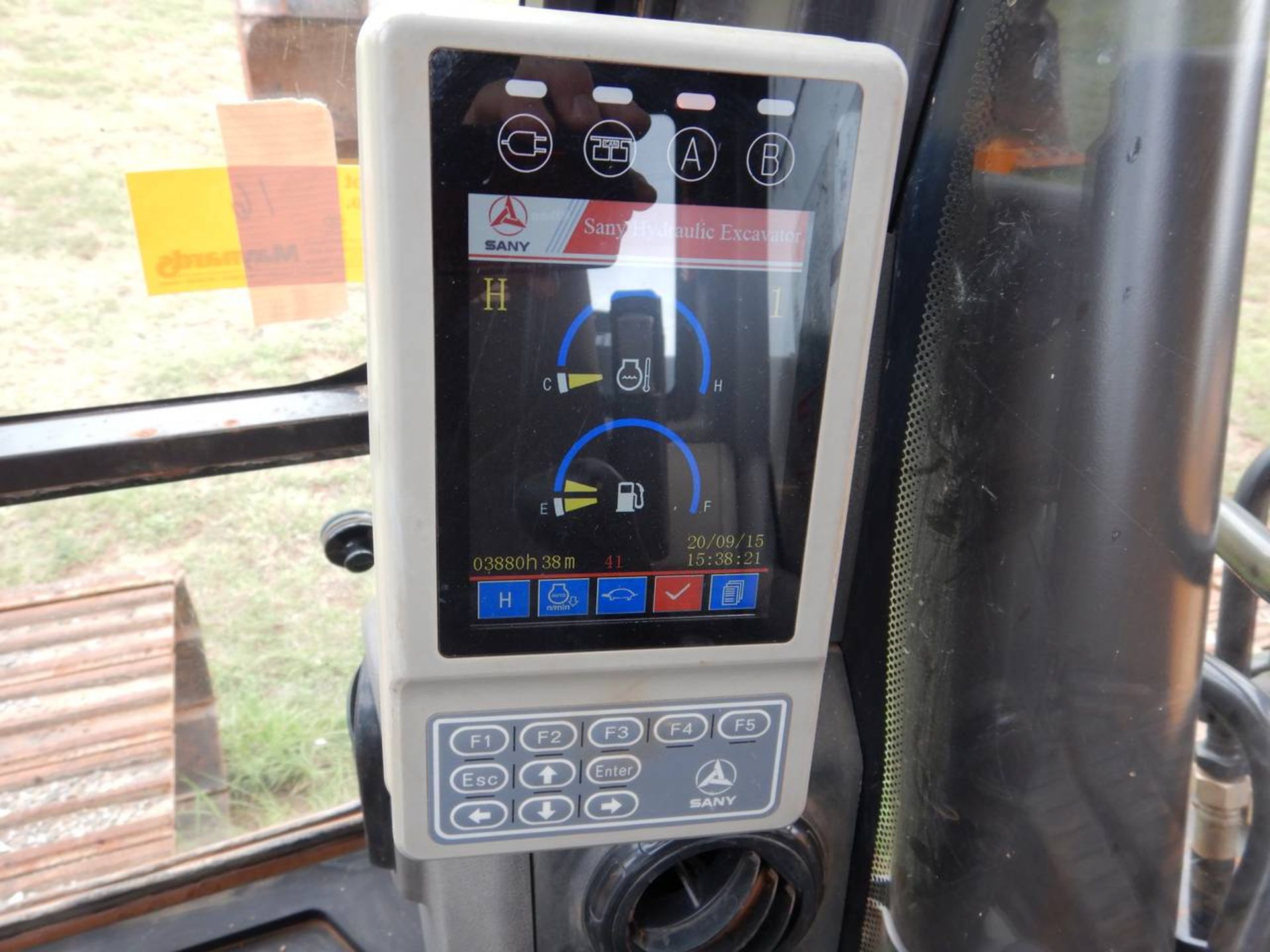 2016 SANY SY235C Excavator - Image 13 of 17