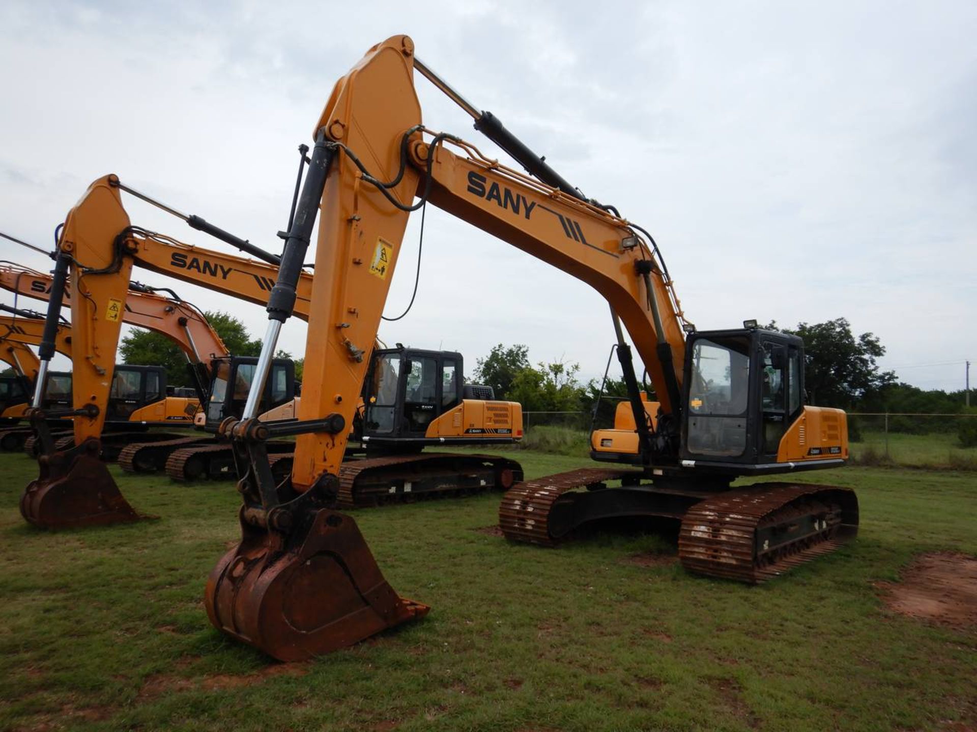 2016 SANY SY235C Excavator