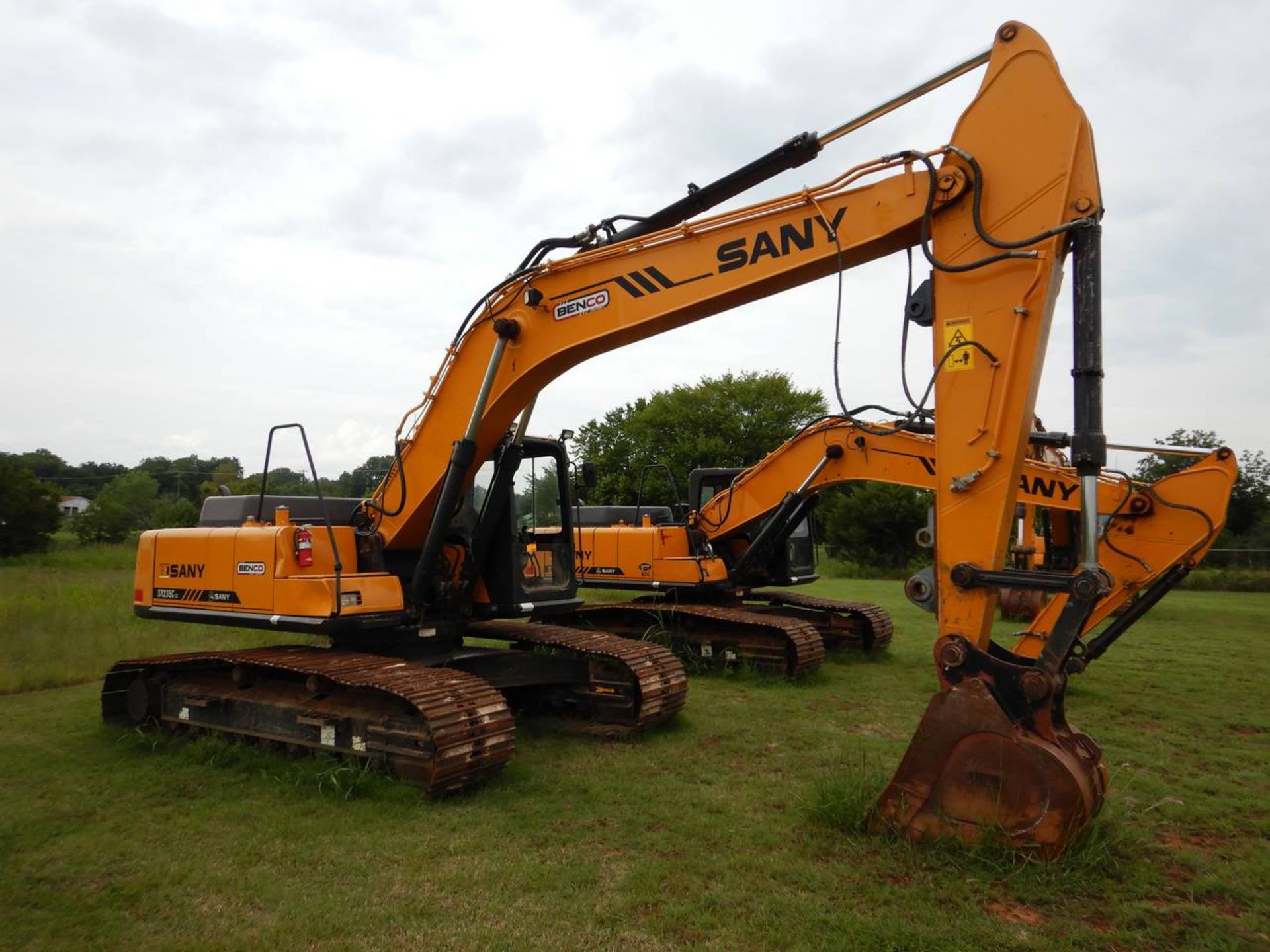 2016 SANY SY235C Excavator - Image 4 of 17