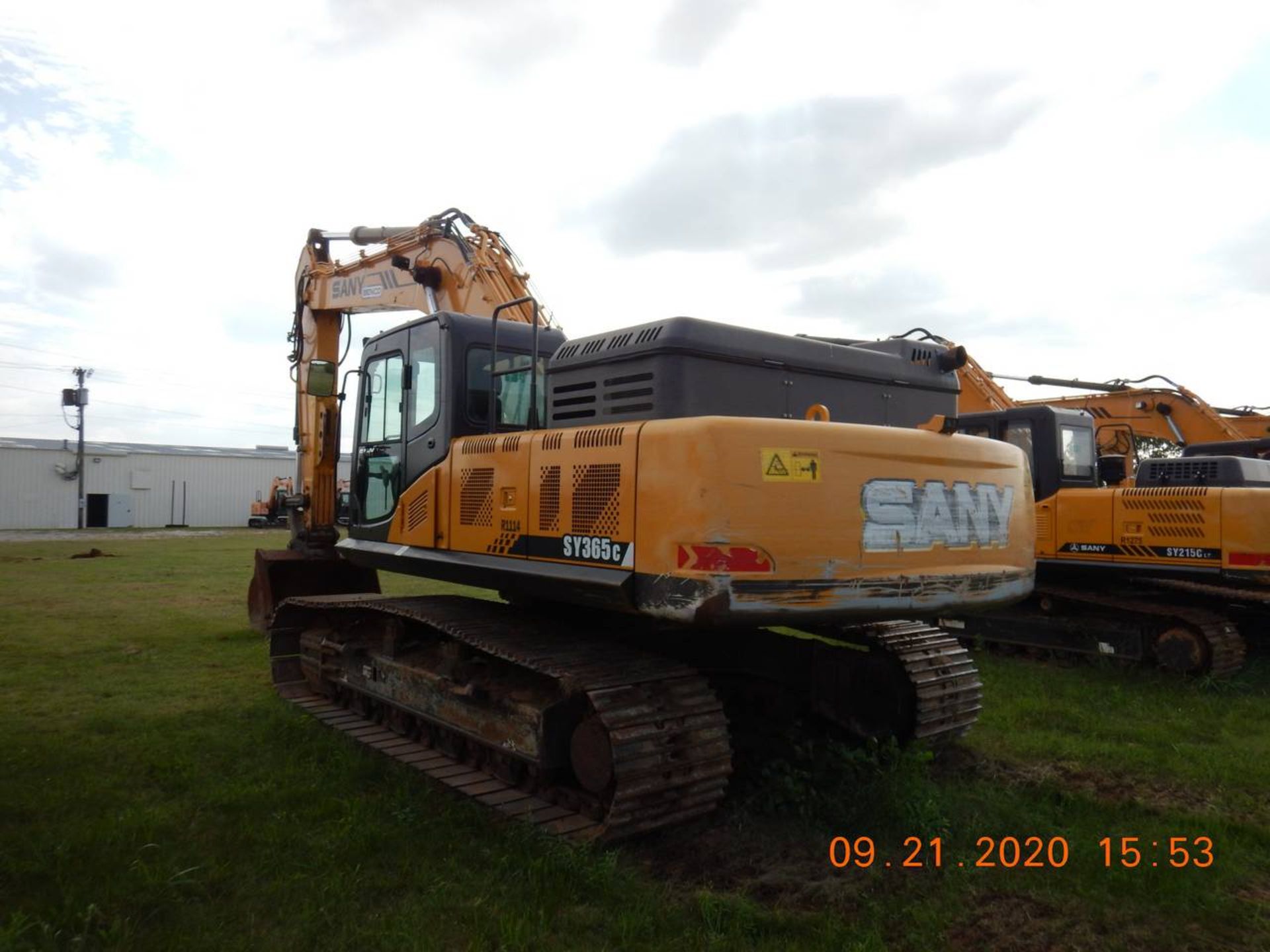 2015 SANY SY365C Excavator - Image 2 of 17