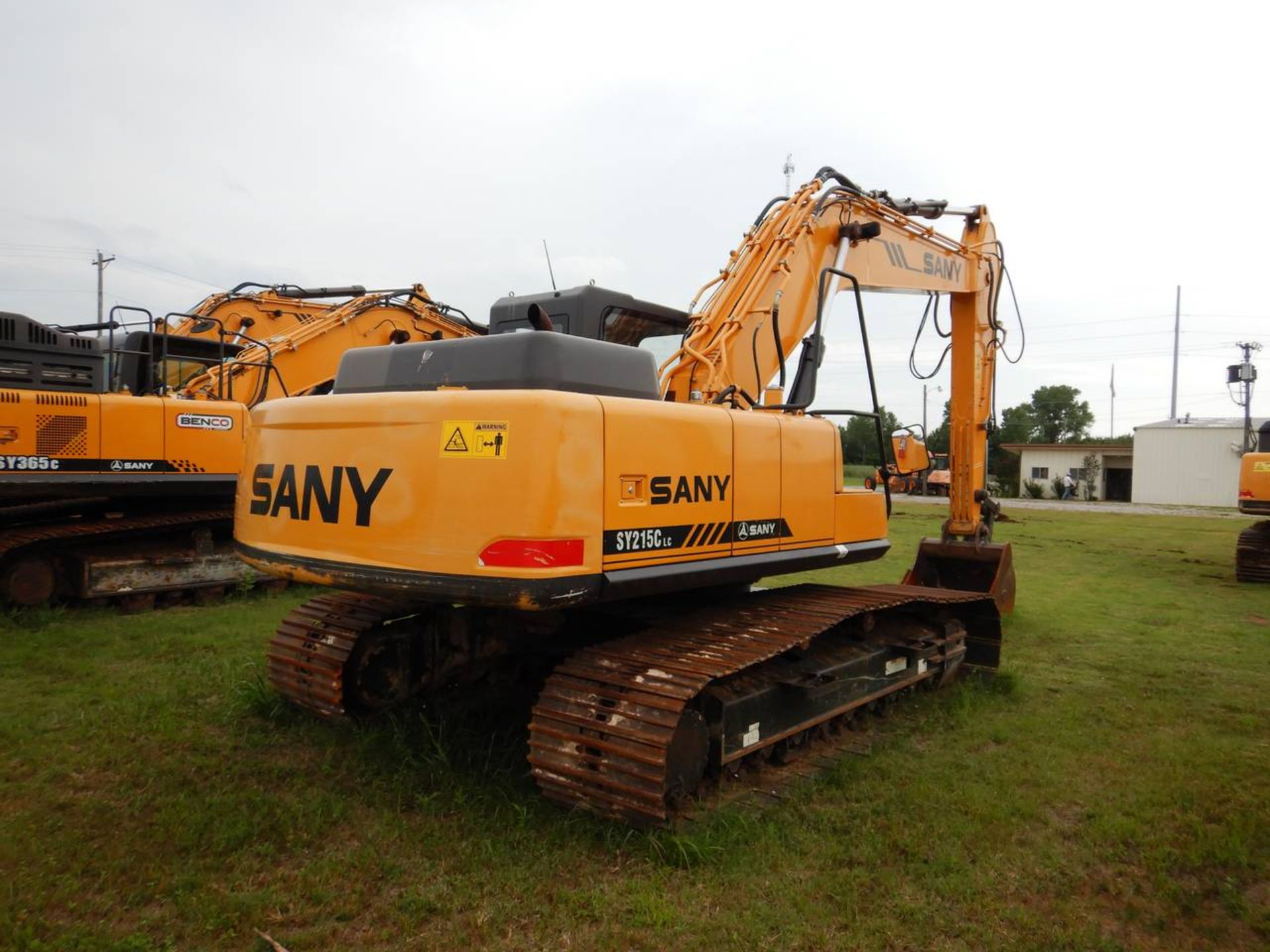 2016 SANY SY215C Excavator - Image 3 of 17