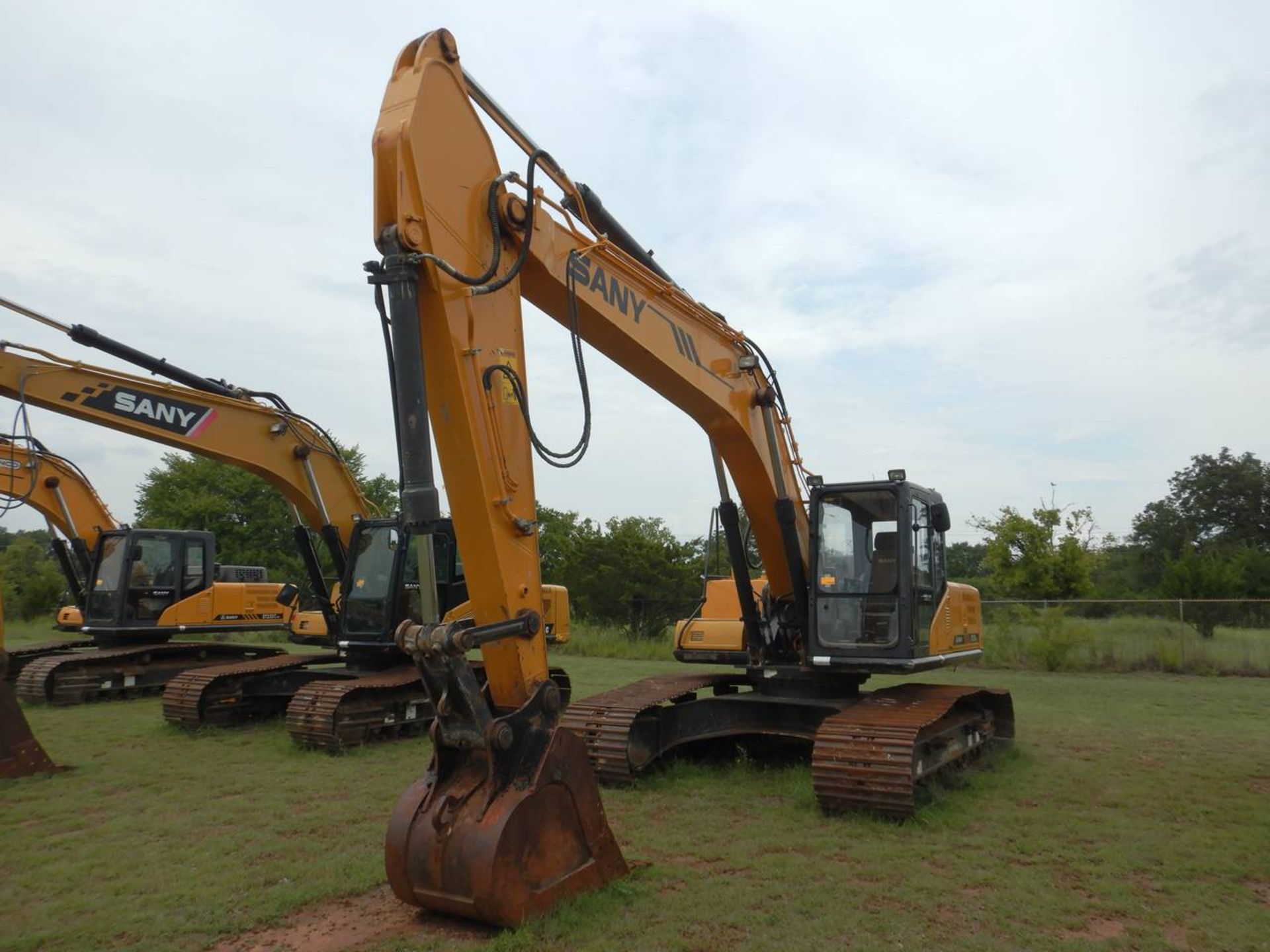 2015 SANY SY235C Excavator