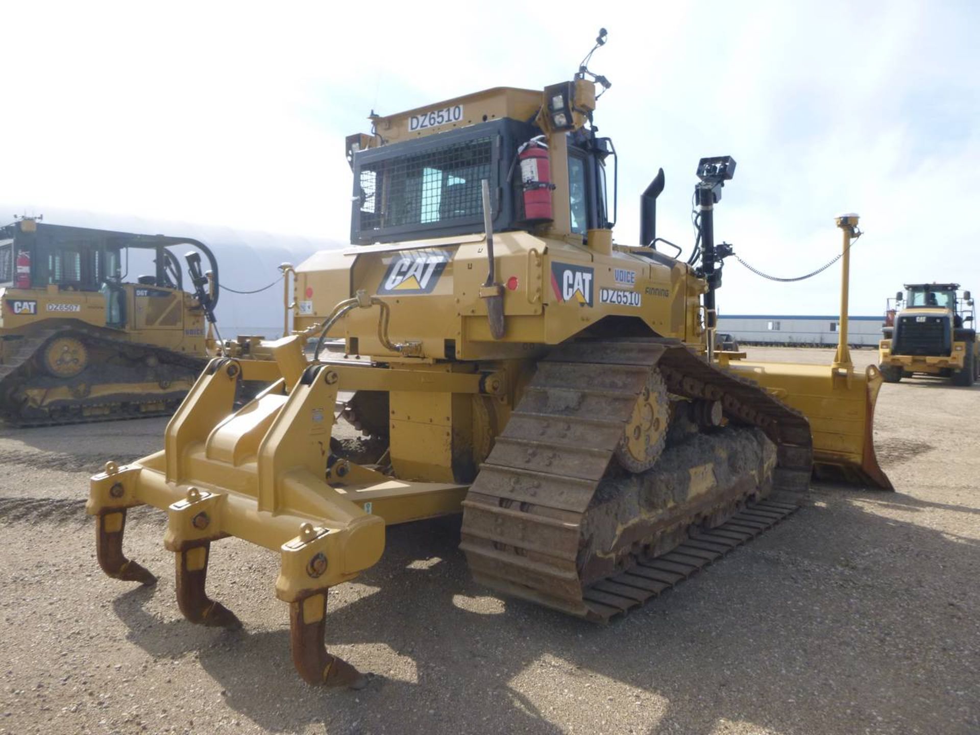 2014 Caterpillar D6TLGP Crawler Dozer - Image 4 of 10