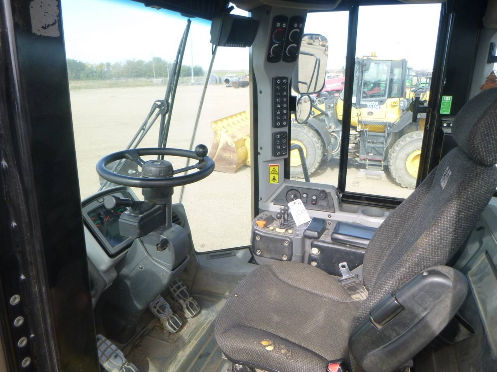 2012 Caterpillar 962K Front End Loader - Image 7 of 10