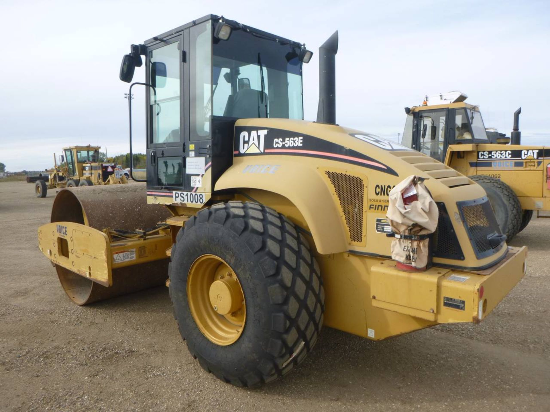 2007 Caterpillar CS-563E Compactor - Image 4 of 8