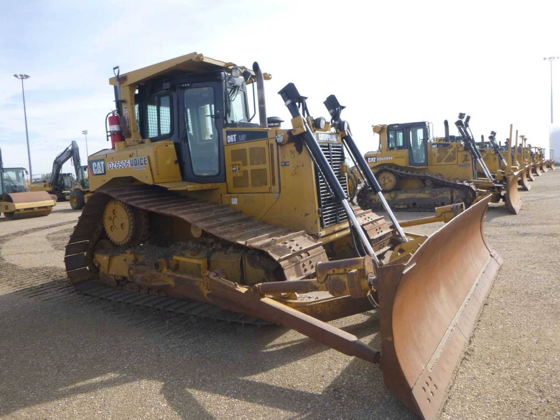 2011 Caterpillar D6TLGP Crawler Dozer - Image 2 of 10