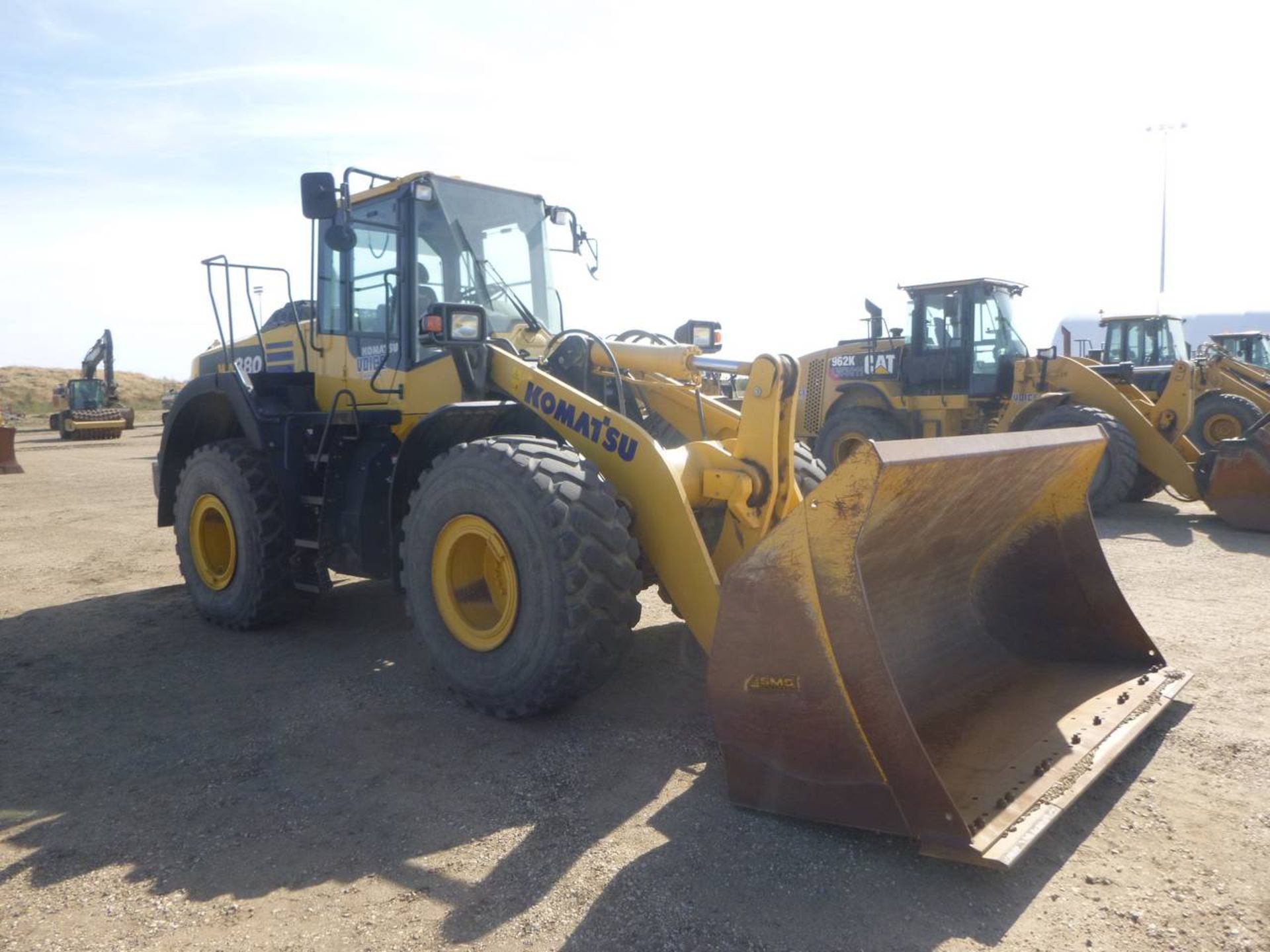 2016 Komatsu WA380-8 Front End Loader - Image 2 of 10