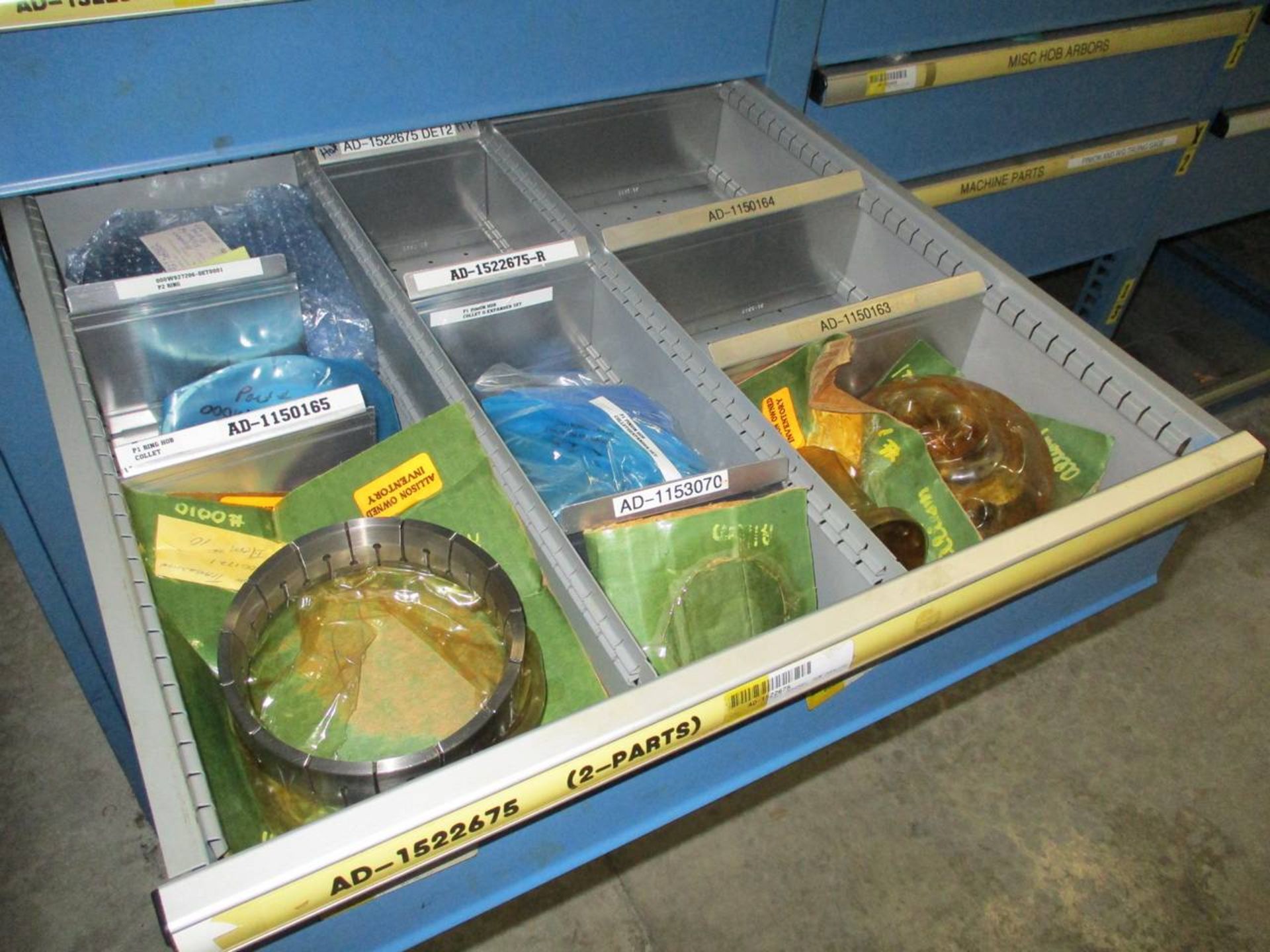Six-Section Storage Cabinets in One Row - Image 3 of 17