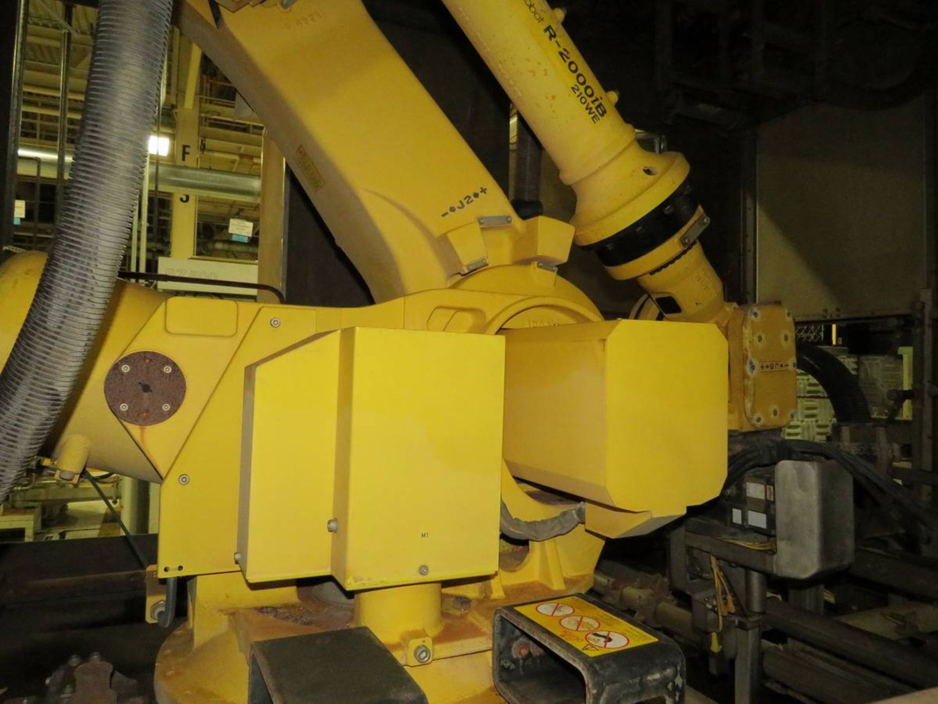 2015 Fanuc R-2000IB 210WE Servo Wash Robot - Image 2 of 8