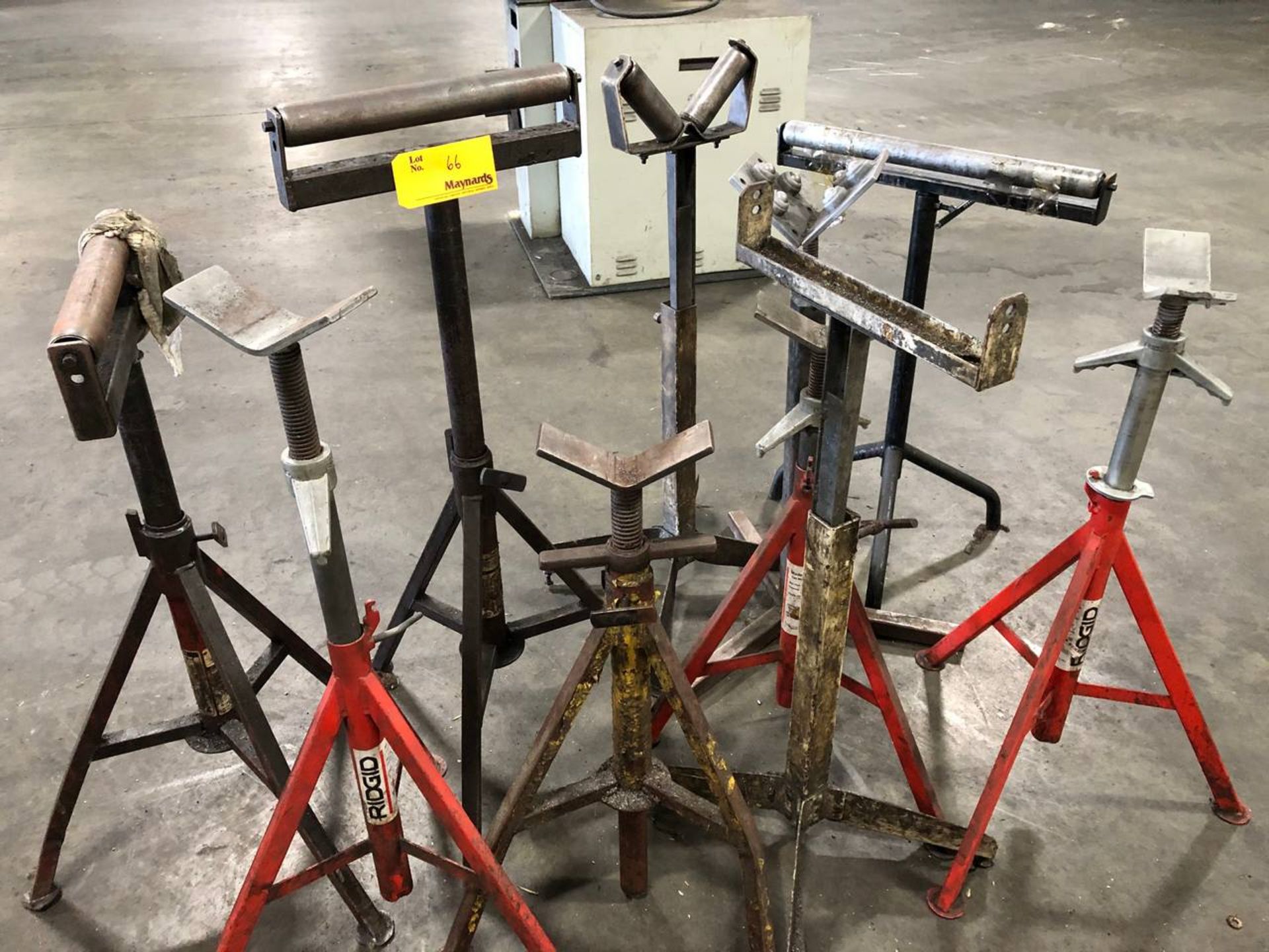 (10) Tool Stands