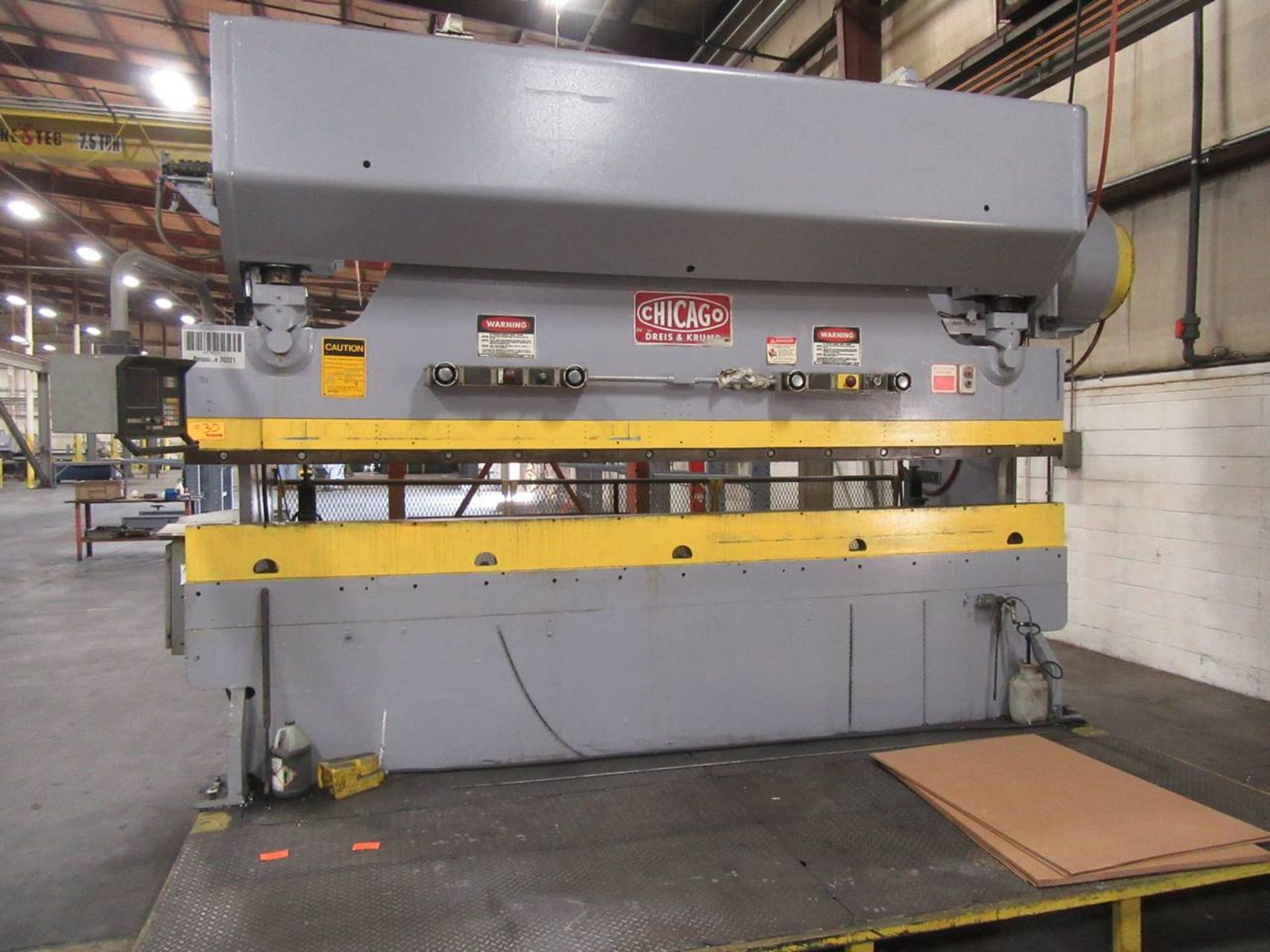 Chicago D&K 1214R 150-Ton Mechanical Press Brake