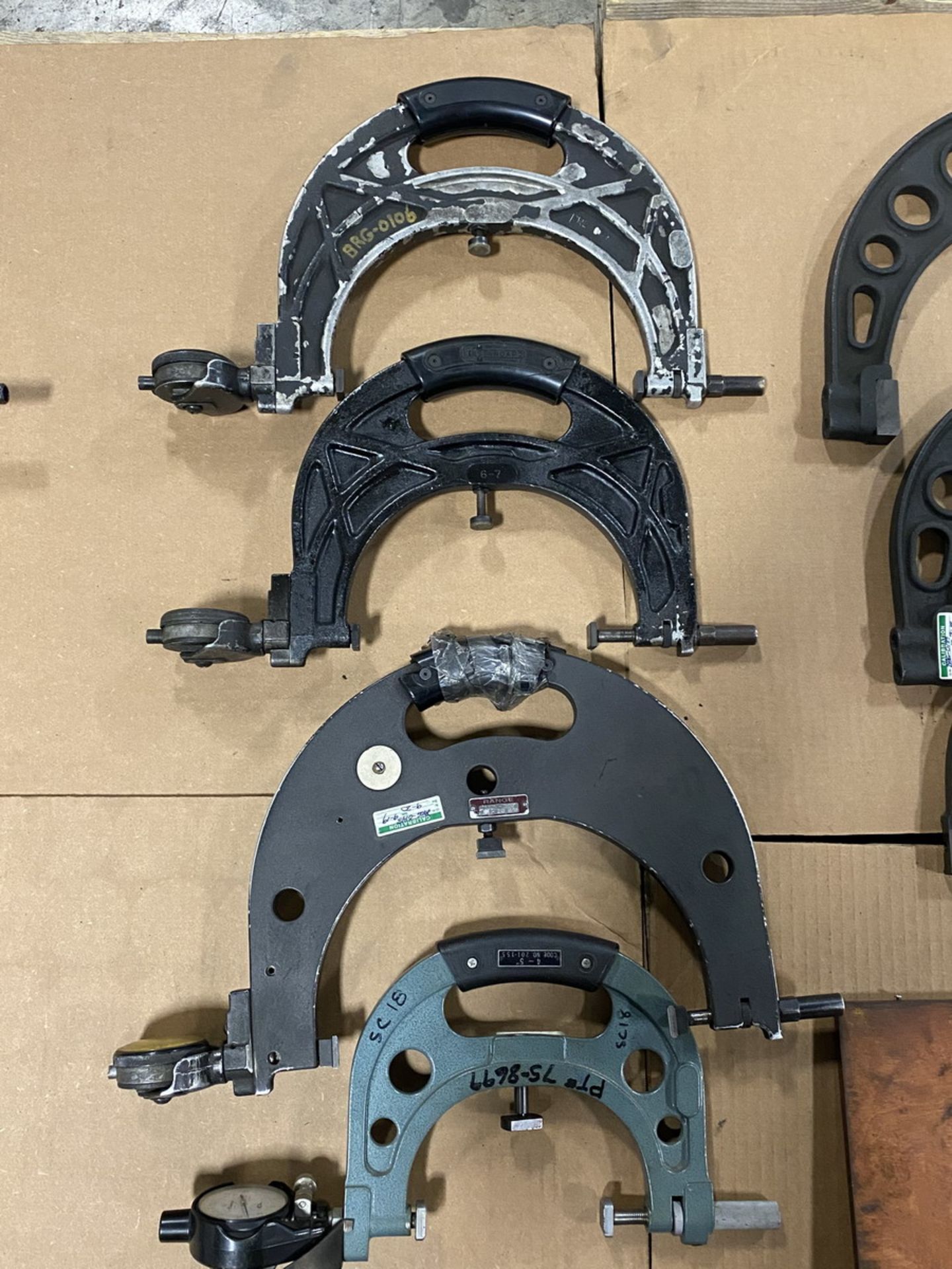 Micrometers 2" - 3", 4" - 5", 7.50" - 8.50", 6" - 7", 7" - 8" - Image 3 of 3