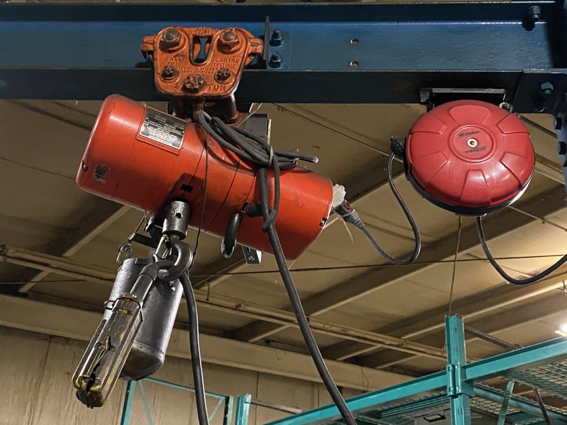 1/2-Ton Jib Crane 15' x 15' w/ (1) 1/4-Ton CM Hoist (1) 2- Button Pendant - Image 3 of 4