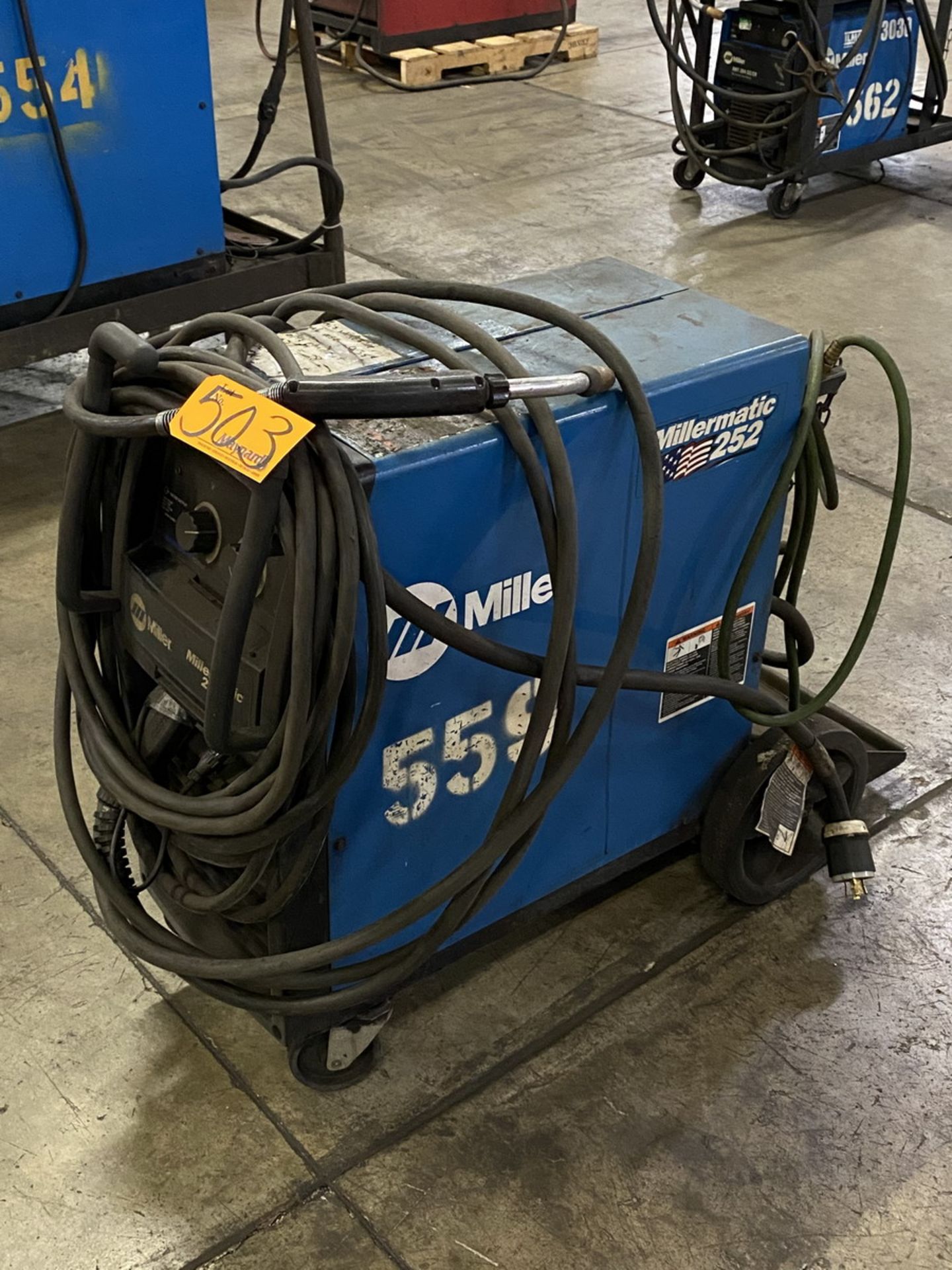 Miller Millermatic 252 Wire Welder Output: 28V, 200A, 60% Duty Cycle - Image 3 of 5