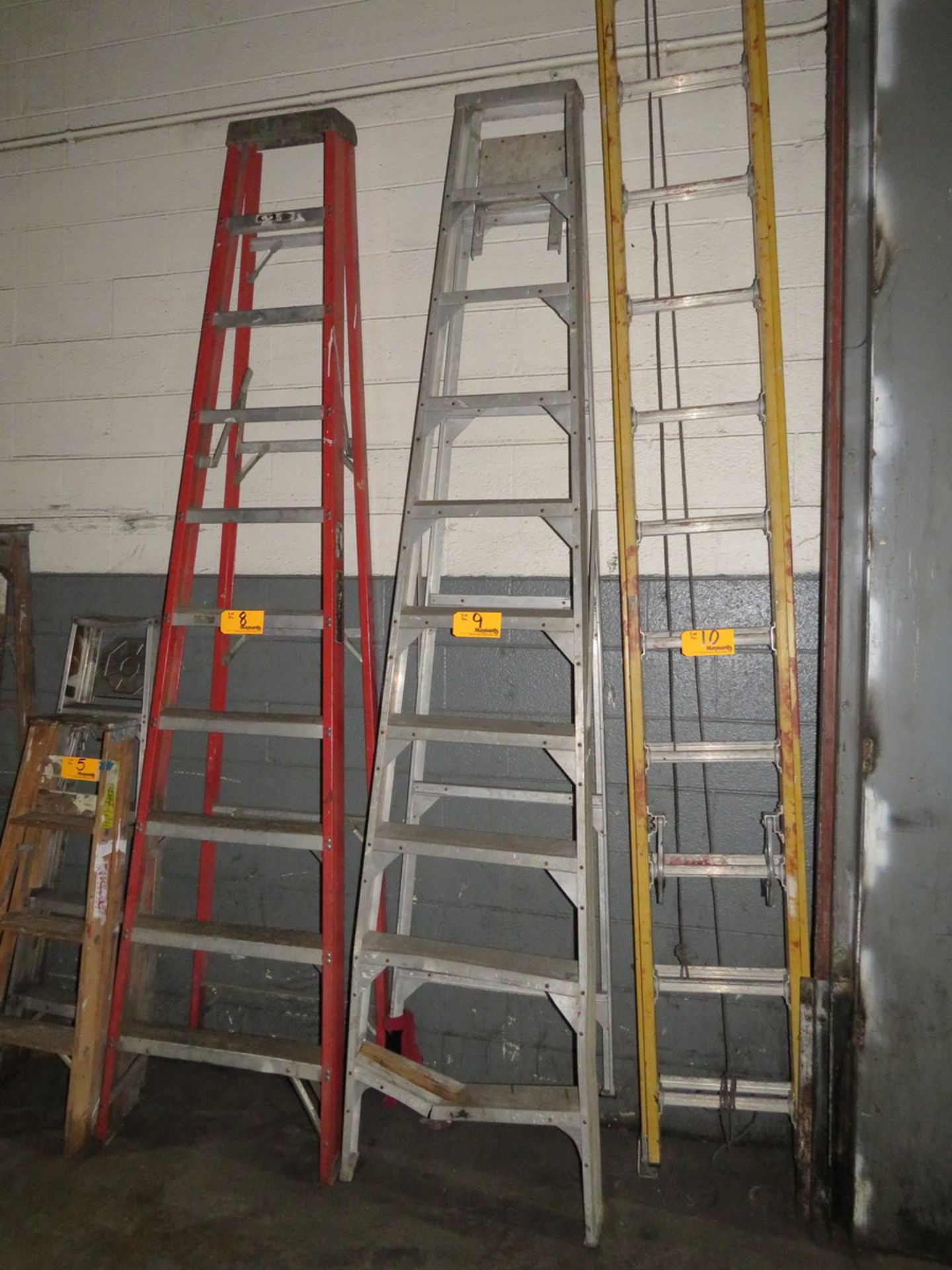 A-Frame Ladder Aluminum, 10' [Loc: Church Hill]