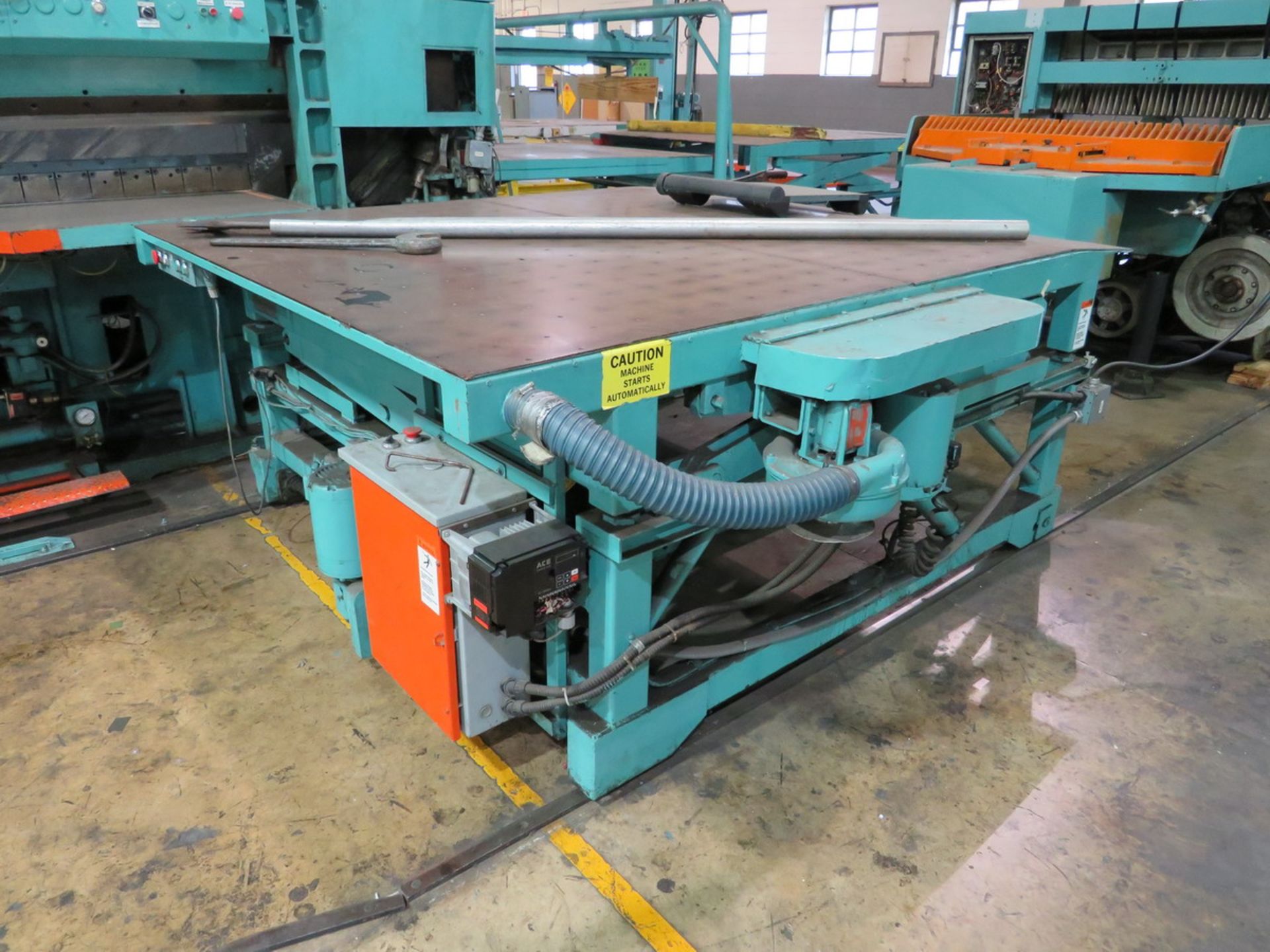 Seybold Saber IV Trimmer 58" Max Capacity, with 91" X 73" Adjustable Height Transfer Table [Loc: - Image 5 of 7