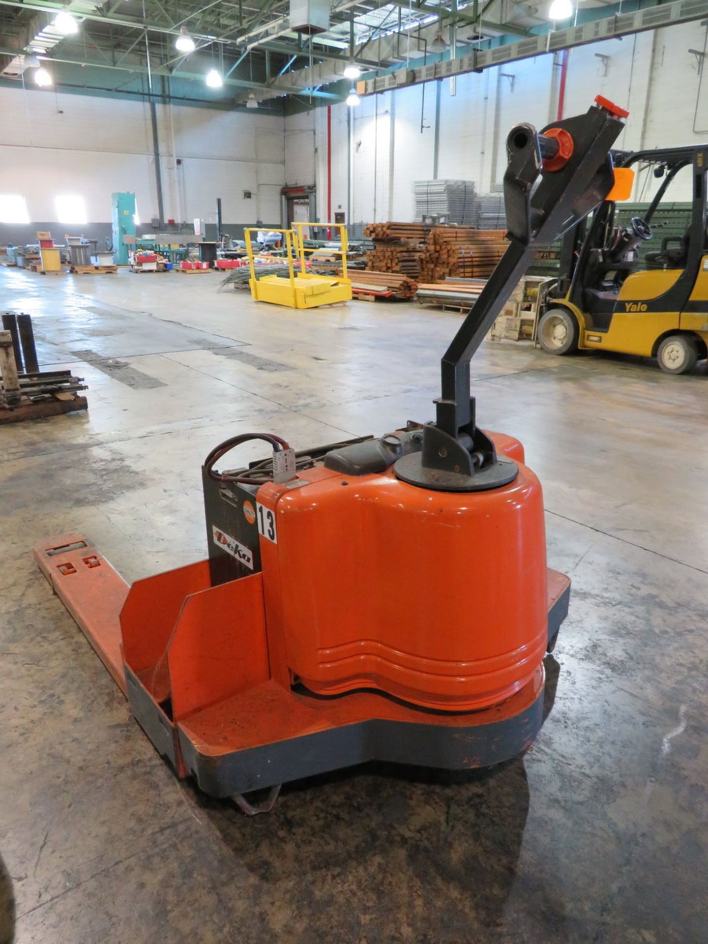 Toyota Electric Pallet Jack [Loc: Church Hill] - Image 2 of 3