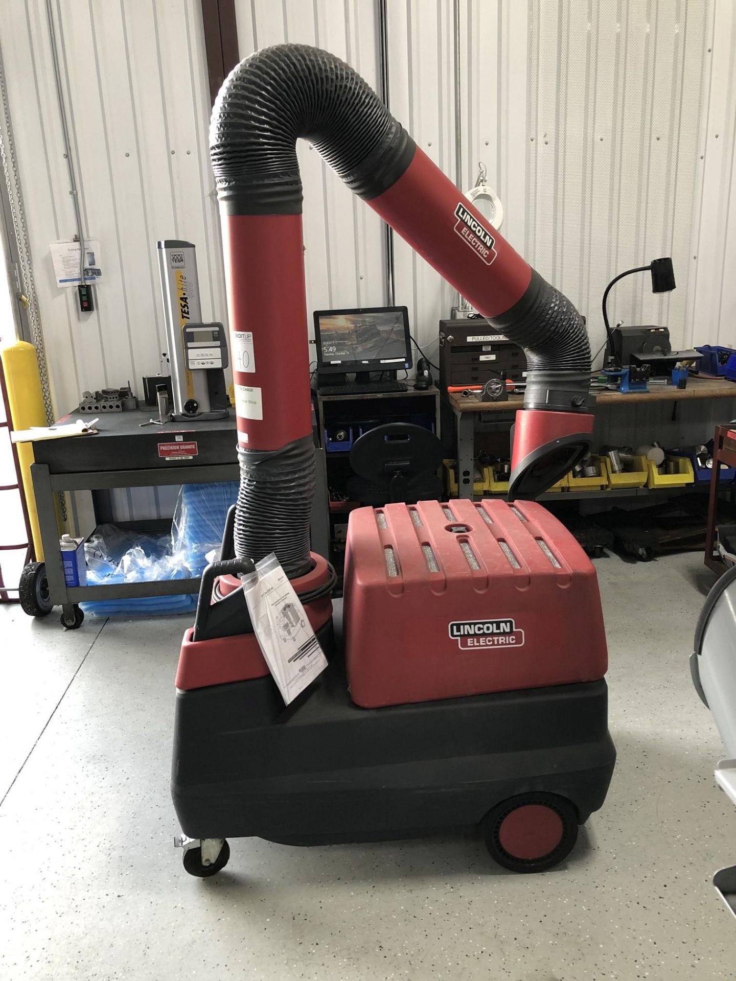 2011 Lincoln Electric Welding Fume Extractor