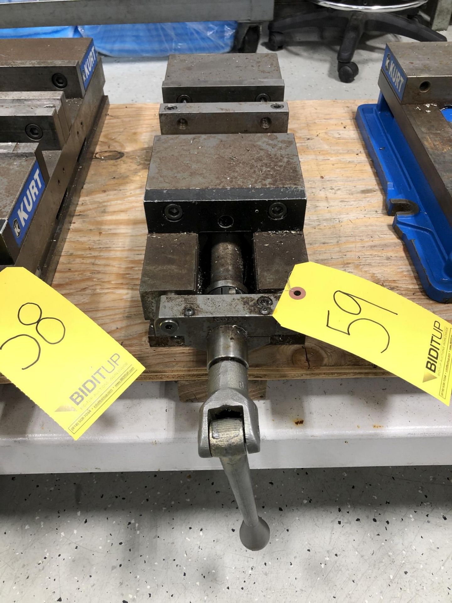 Kurt 6" DoubleLock Machine Vise, Model DL600C - Image 3 of 4