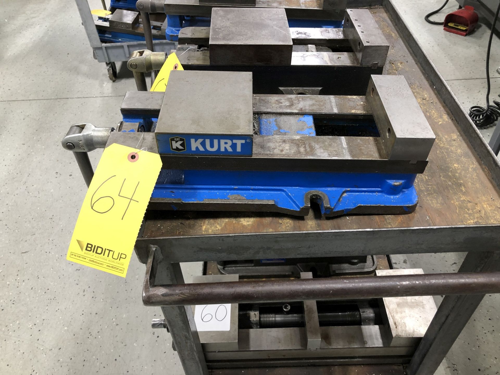 Kurt 6" Machine Vise, Model D688