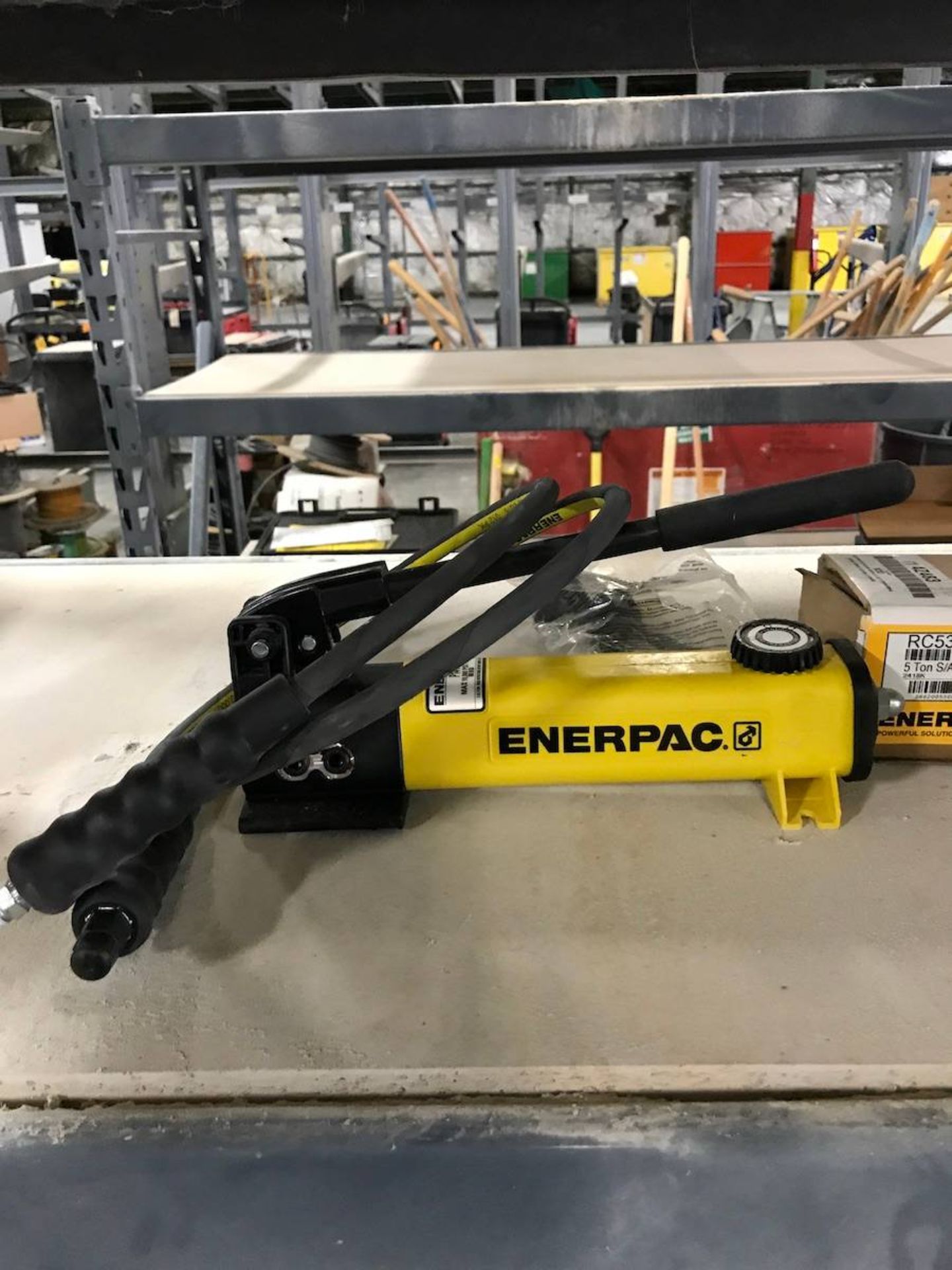 Enerpac P141 Hand Pump - Image 2 of 4
