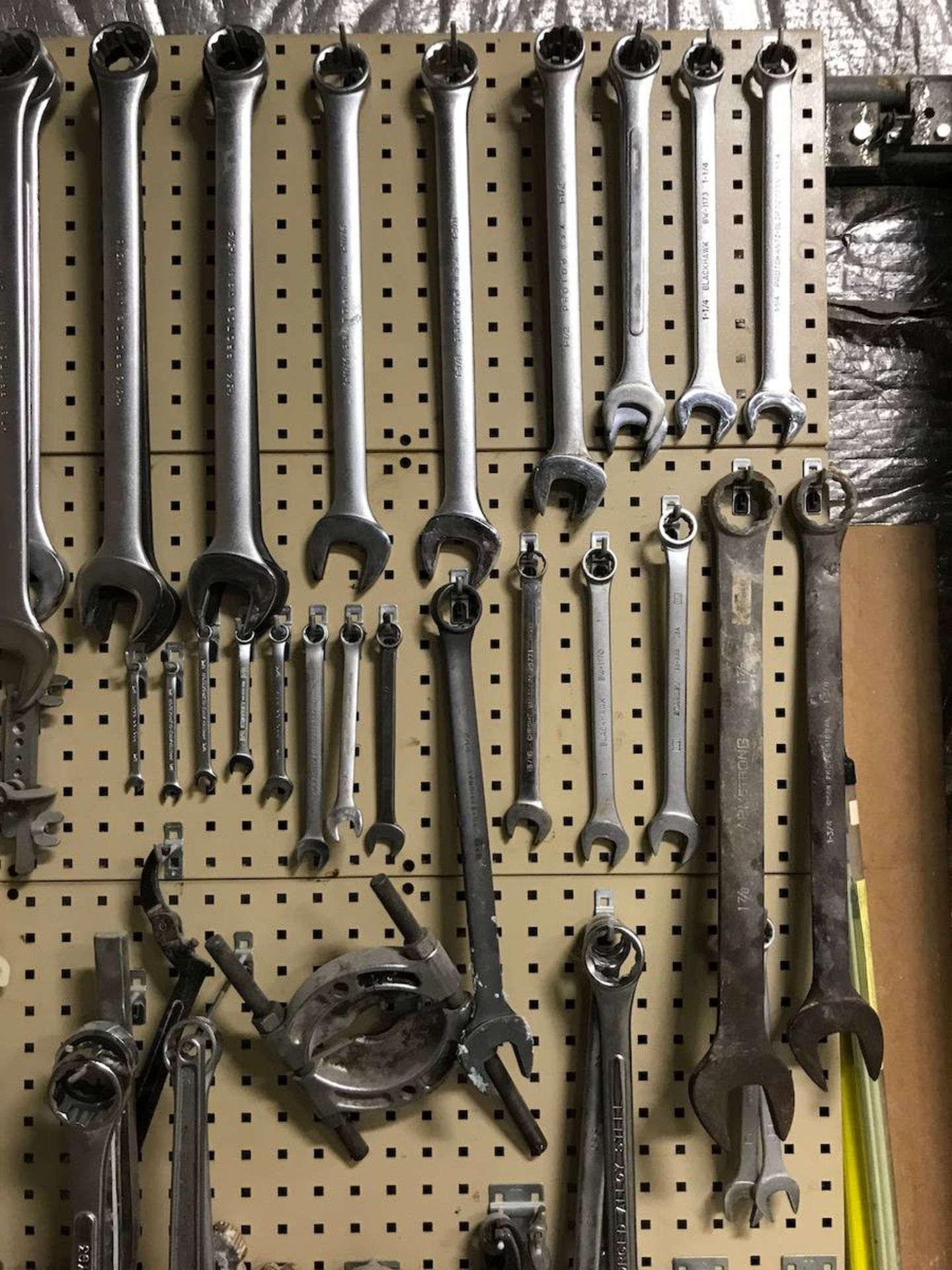 Lot of Assorted Hand Tools - Image 3 of 5