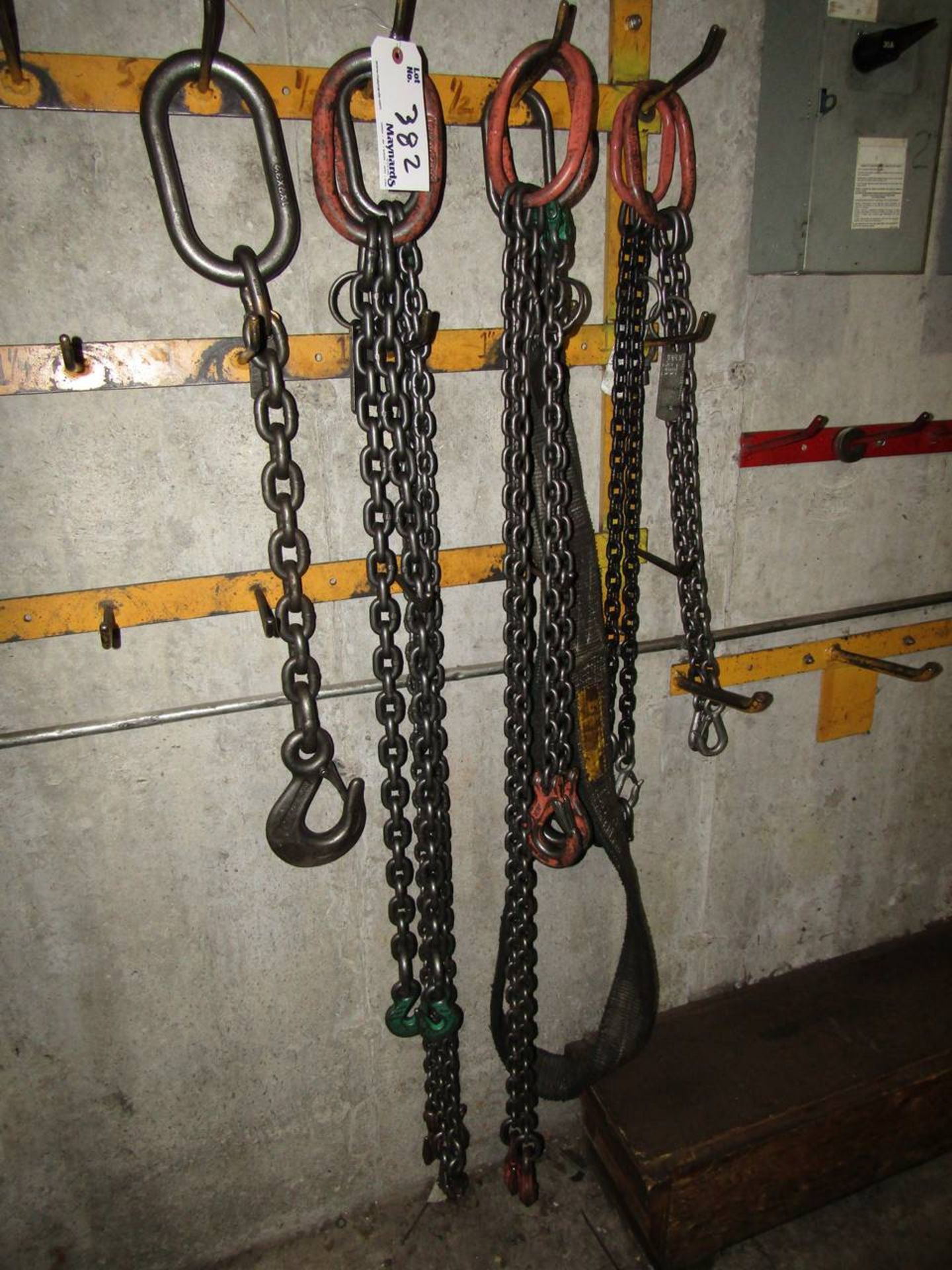 Crane Chains with Rack