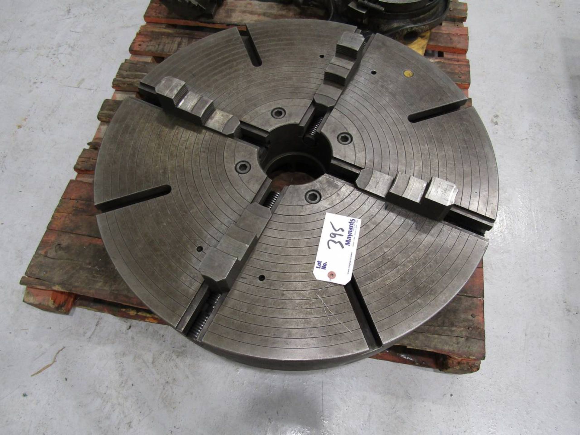 32" 4 Jaw Chuck