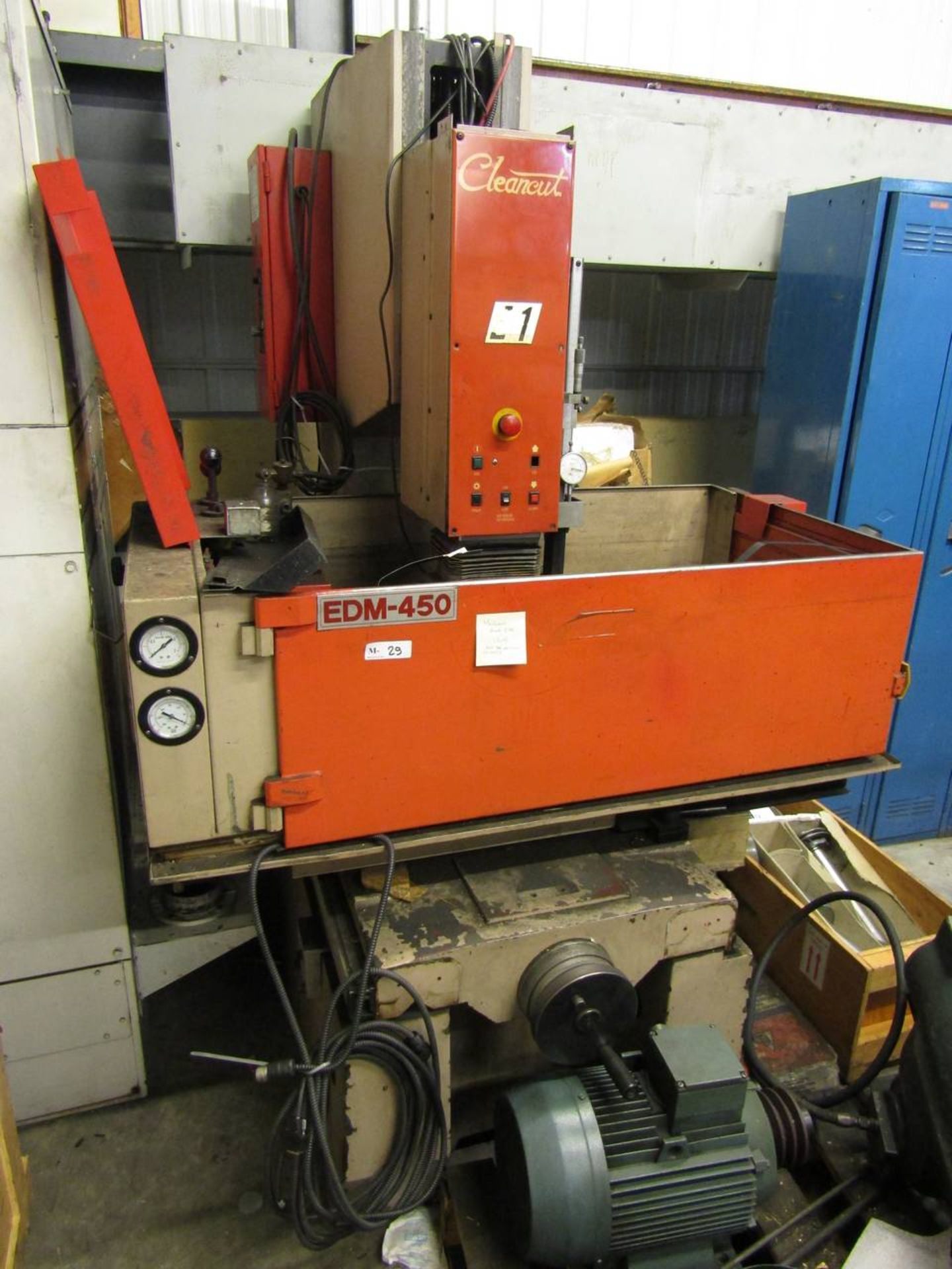 Cleancut EDM450 EDM machine for parts - Image 2 of 2