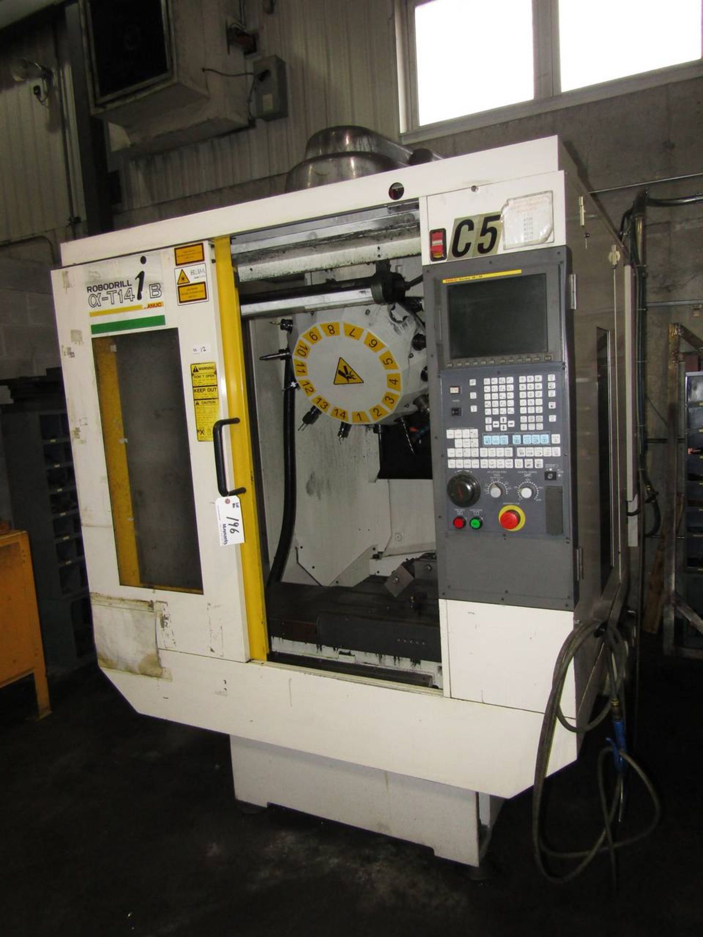 2001 Fanuc T14iB Fanuc 16 IM Control