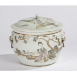 Chinese porcelain jar and cover, Qing dynasty, with figural decoration to the lid above conforming