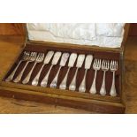 Set of twelve Mappin and Webb plated fish knives and forks, housed in an oak canteen box