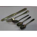 Silver flatware, various dates and makers, to include three teaspoons, knife and fork, 2.9oz