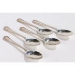Five George VI silver teaspoons, Sheffield 1947, maker Pinder Brothers, the beaded scroll