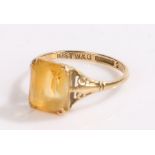 9 carat gold ring set with a citrine type stone, ring size O 1/2, 1.8g