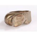Contemporary silver ring, with shaped decoration, ring size P 1/2, 11.3g