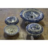 Early 20th Century Mason's ironstone China, consisting of sponge and soap dishes, blue and white