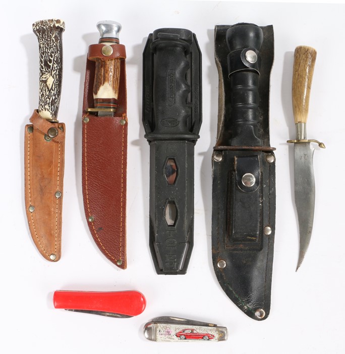 Collection of knives including a J. Nowills & Sons, Sheffield, sheath knife, a diving knife, a