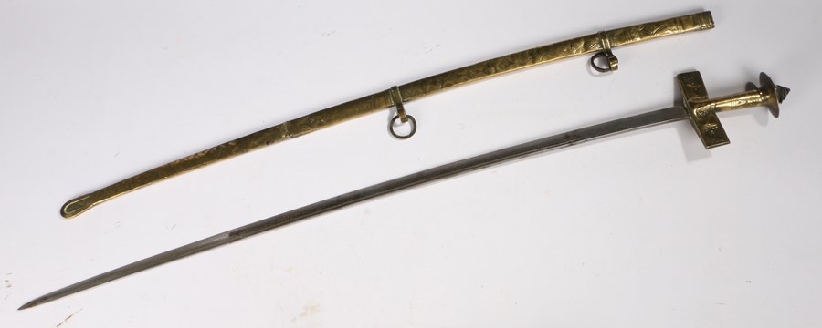 19th century Sudanese curved Kaskara, brass handle and scabbard - Image 2 of 2