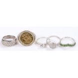 Five silver and coloured paste set rings, various sizes and styles, to include a sovereign style