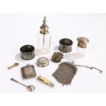 Silver vesta case, together with a purse, plated napkin rings, silver mustard spoon, etc, (qty)