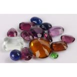 Collection of loose gemstones, to include amethyst, lapis lazuli, citrine, (qty)