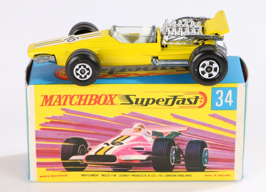Matchbox Superfast Formula 1 Racing Car new 34, boxed as new