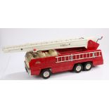 Tonka fire engine with adjustable ladder, 60cm wideLadder adjusts correctly but is a little stiff