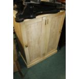 Pine cupboard, with two doors to the front