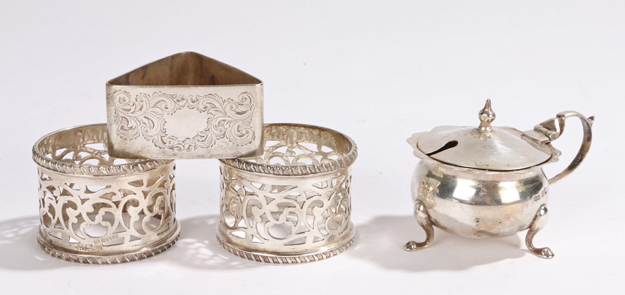 Pair of George V silver napkin rings, Birmingham 1912, maker William Hutton & Sons Ltd, with pierced